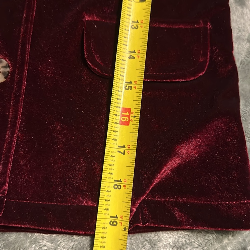 NWT I.N. Girl
Big Girls 7-16 Velvet Blazer  Burgundy - Picture 8 of 9